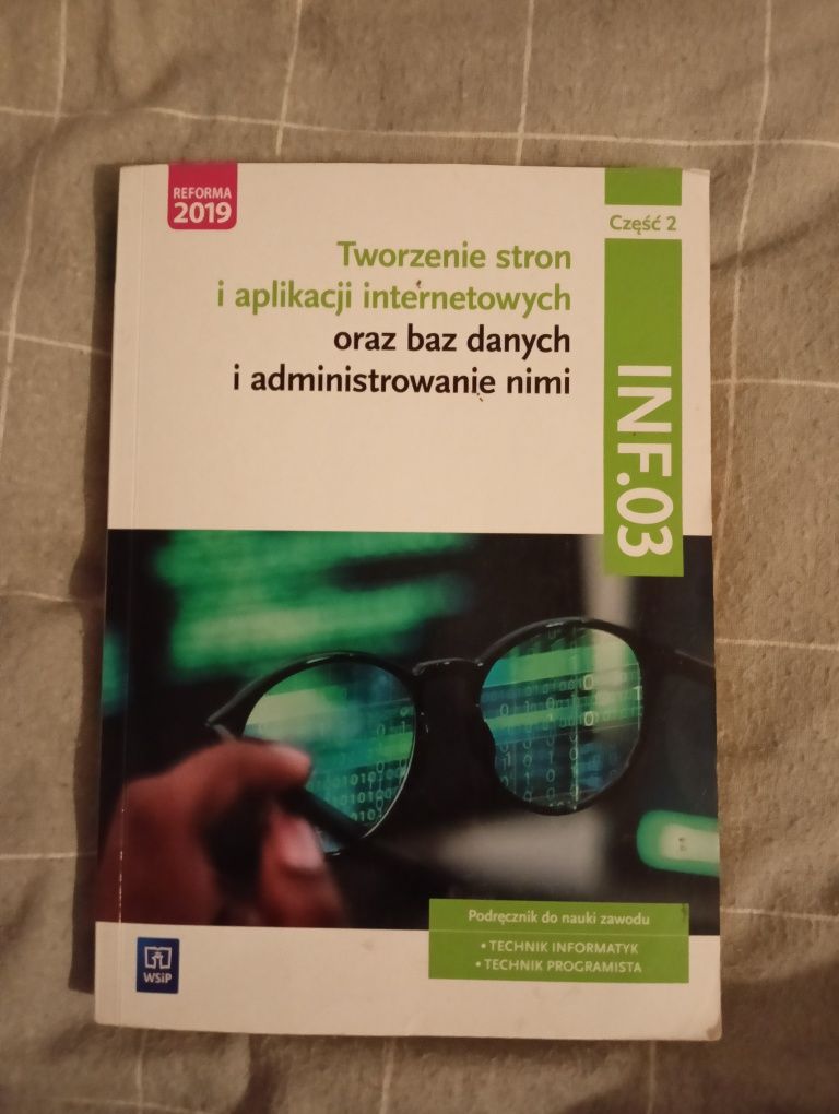 Podręcznik Tworzenie stron i aplikacji internetowych oraz baz danych