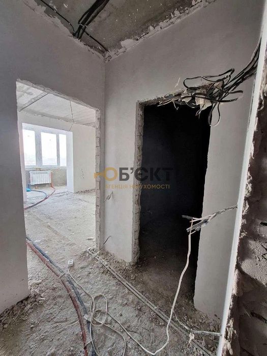 В продаже 1-к квартира в ЖК "Рогатинский", Центр, ул Клочковская, 49м²