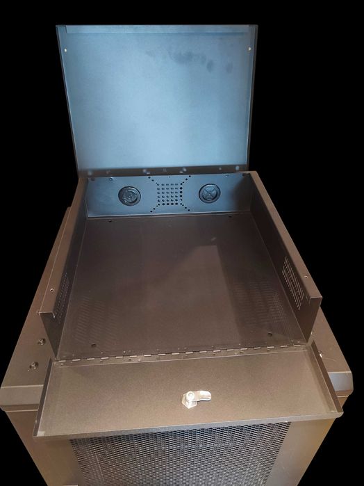 Obudowa rack, Szafka multimedialna, rejestrator kluczyk