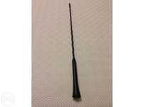 Antena de rádio para automóvel