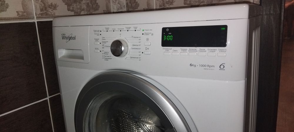 Вузька пральна машина стиральная машина Whirlpool AWS 61012s