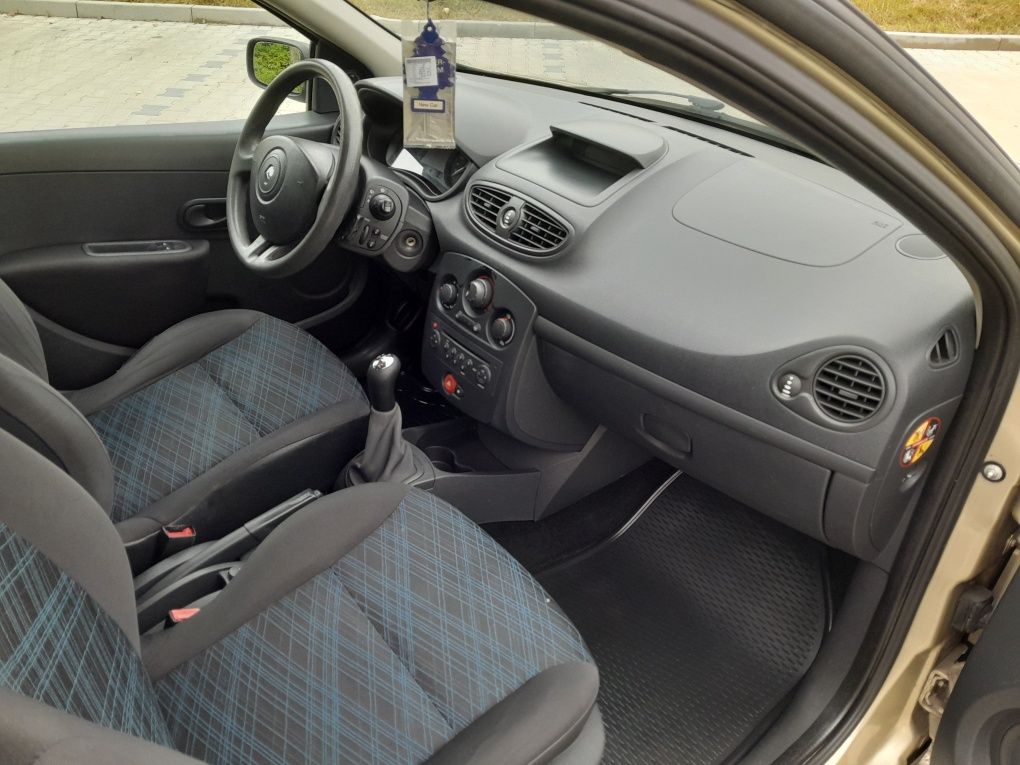Renault Clio III 1.2 , wspomaganie, elektryka, klima, cały w oryginale