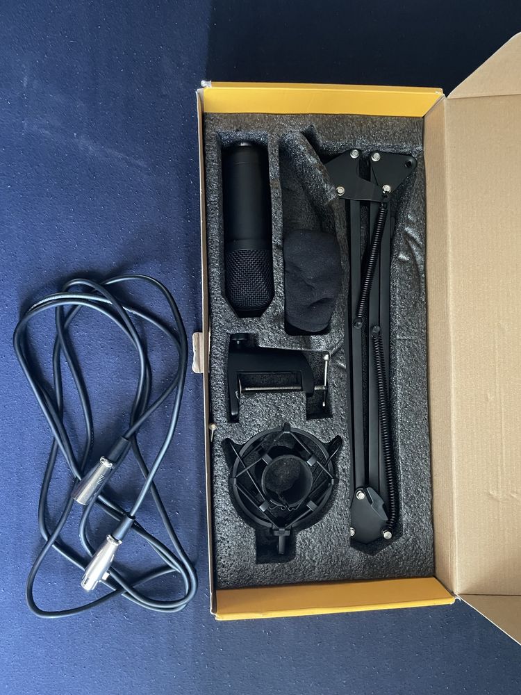 Mikrofon maono au-03 pro