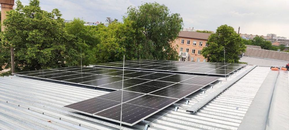 монтаж инвертора , солнечных панелей, монтаж сонячних панелей станцій