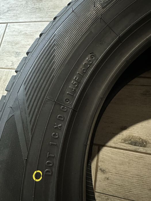 Шини Toyo протектор 235/60 r18