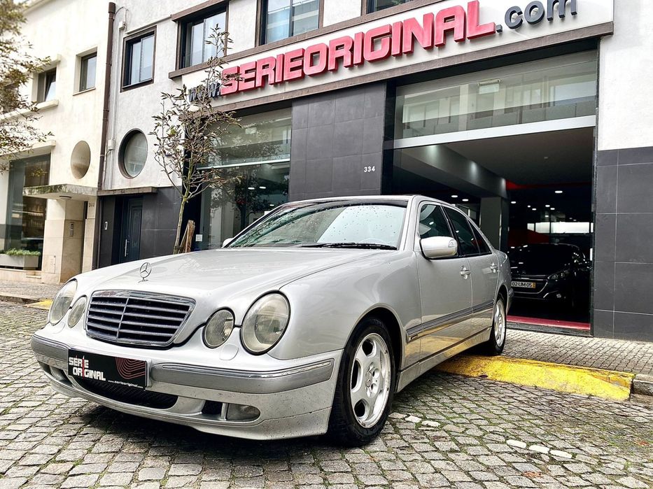 Mercedes-Benz E 220