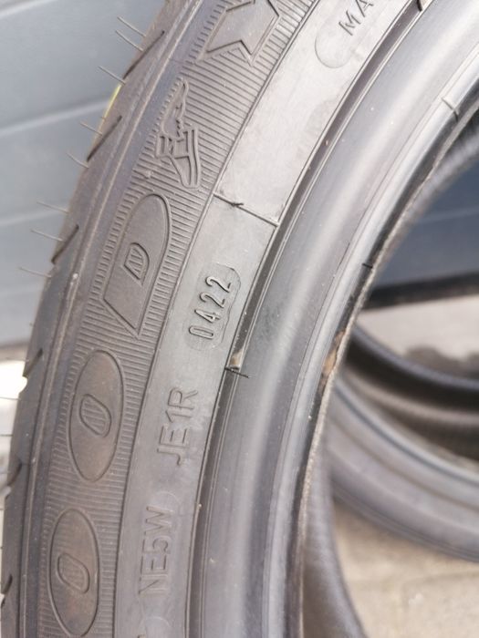 2x255/40 R19 Goodyear EfficientGrip Run Flat AOE Nowe letnie