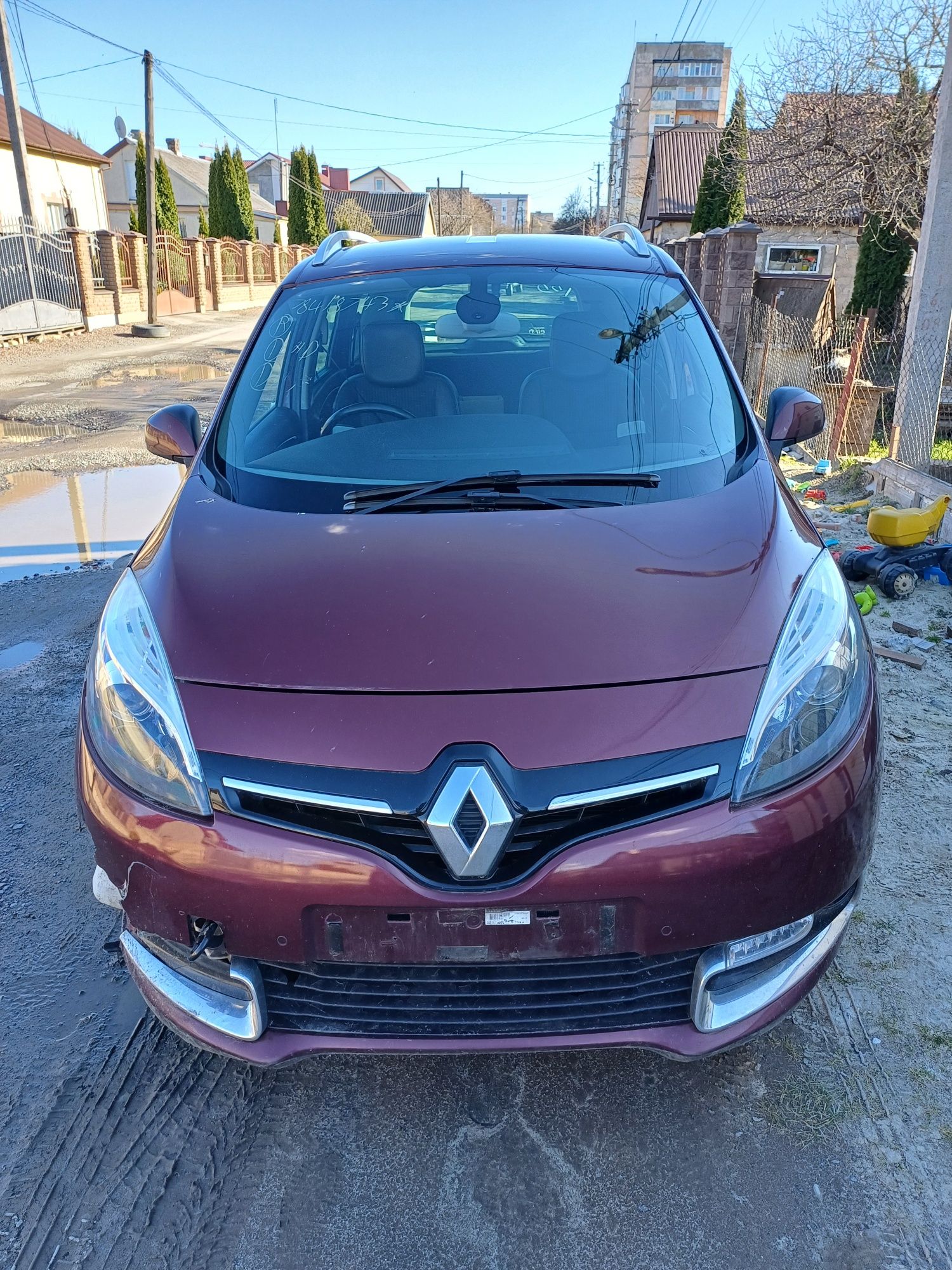 Капот ресталінг 2012р-2016р  Renault Scenic 3 (Рено Сценік 3)