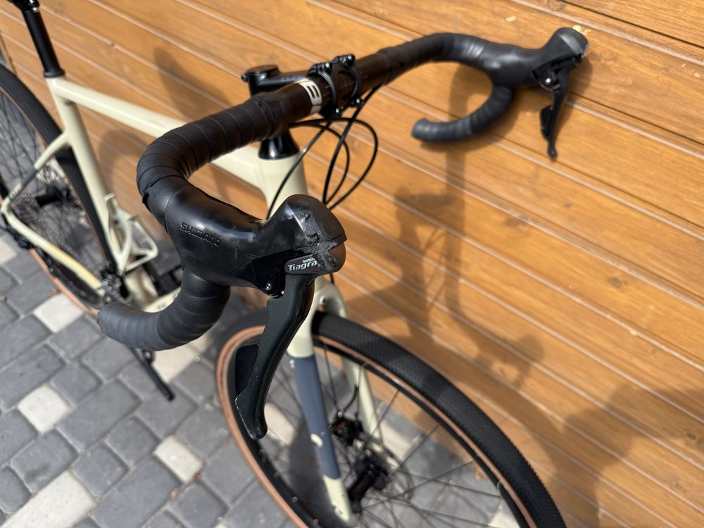 Гравійний велосипед Cube nuroad pro