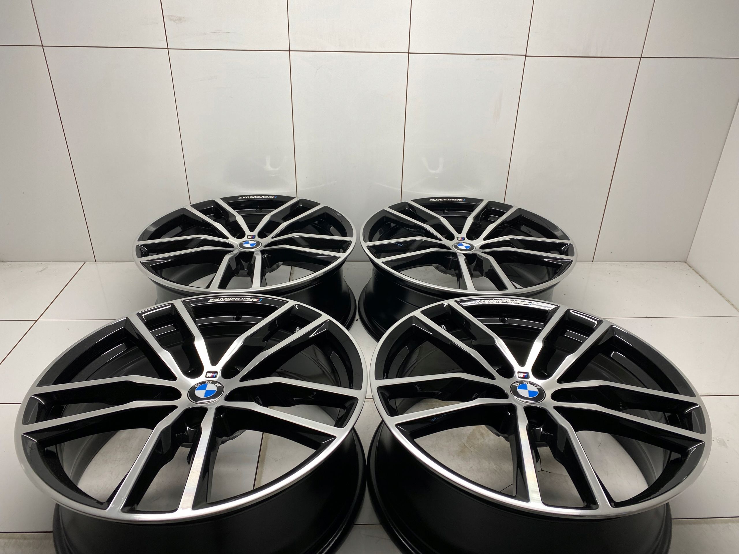 Felgi 19 BMW X3 G01 m Pakiet Performance 7.5 ET32 Oem Idealne