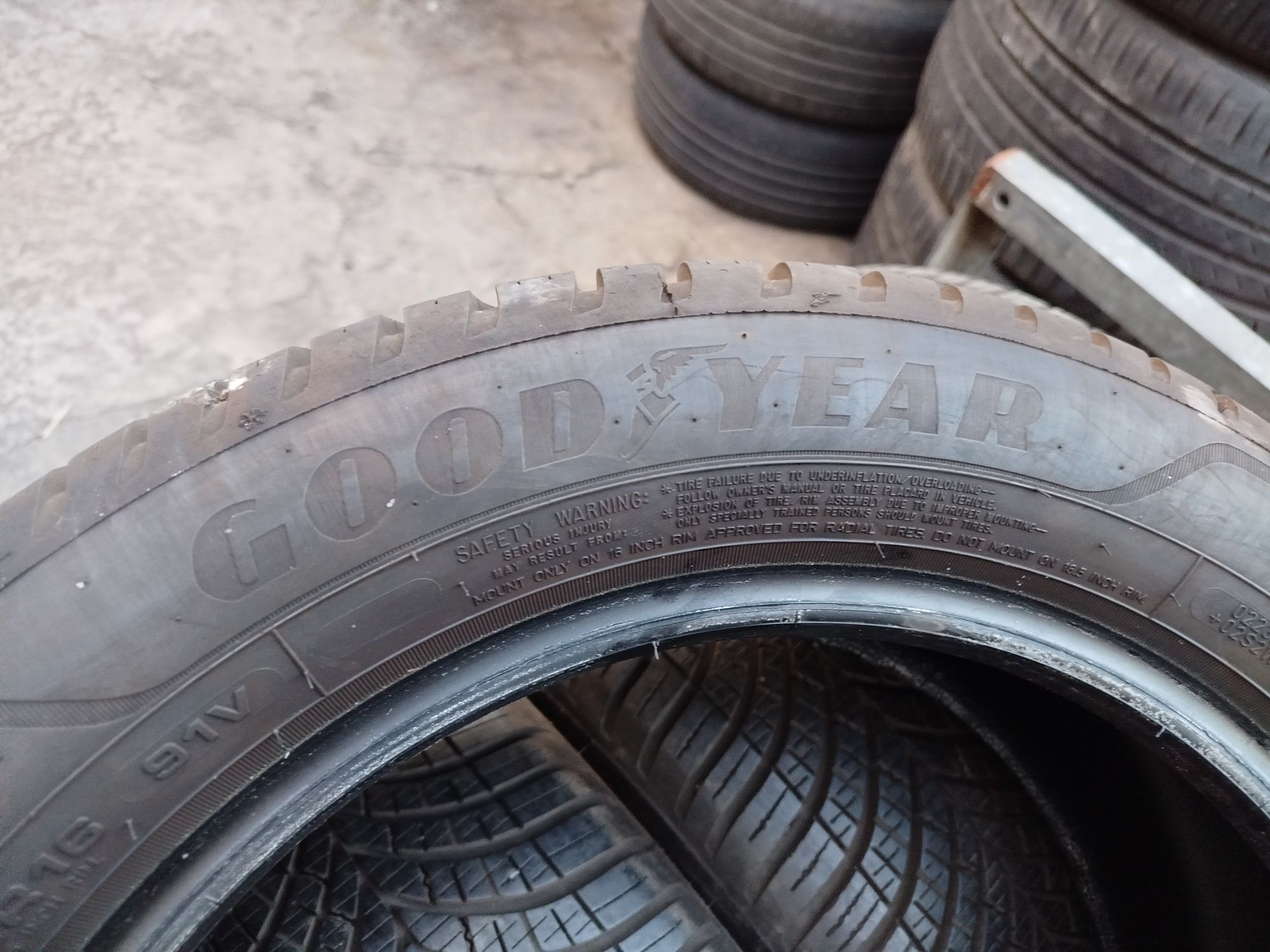 Opony 4szt 205/55/16 91V Goodyear Vector 4Seasons Gen3 Jak Nowe