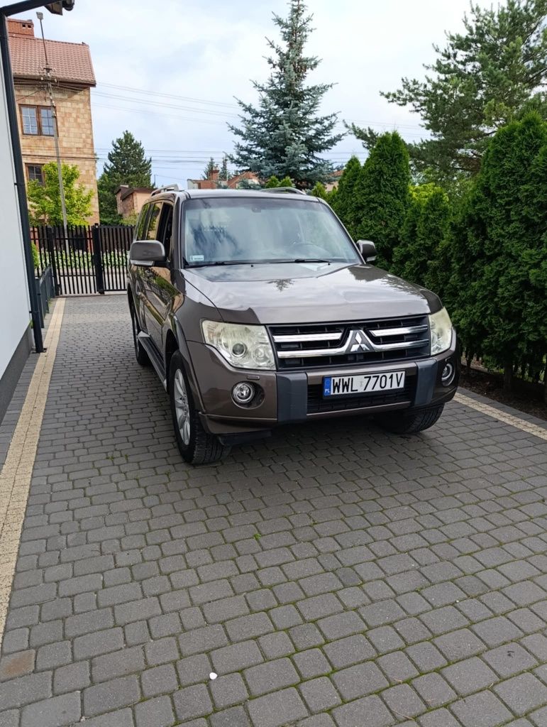 Mitsubishi Pajero fv