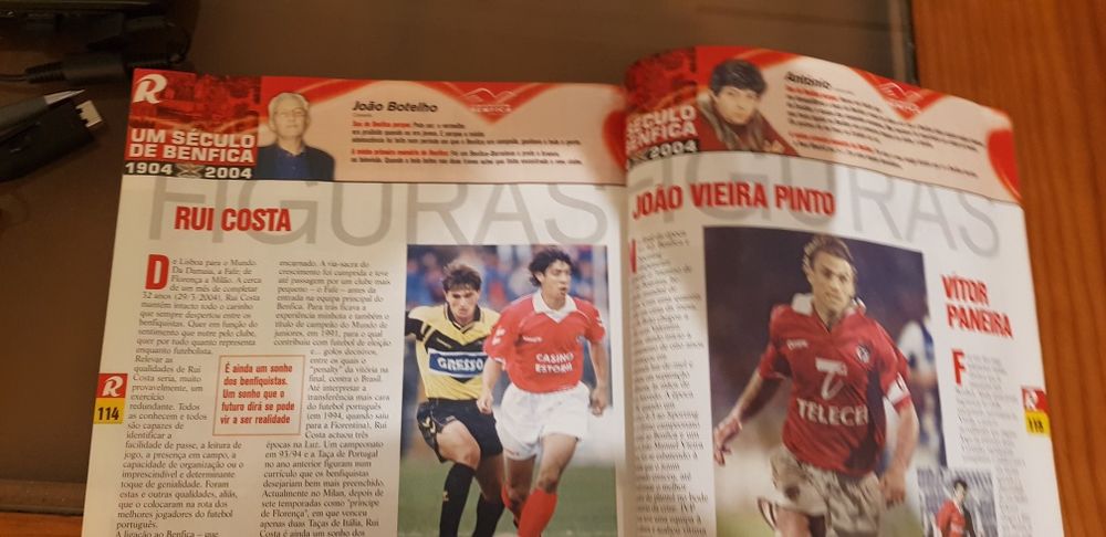 Revista especial o Século do Benfica  1904  /  2004