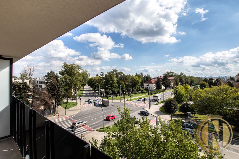 Podgórze | Saska | 2 Pok. | Ostatnie Pięto | ENG.