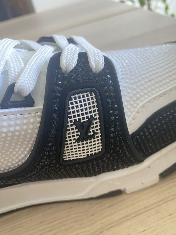 LV trainer sneaker - louis vitton