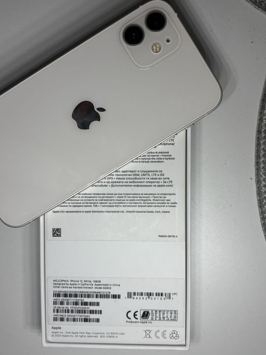 Iphone 12 biały w bardzo dobrym stanie !