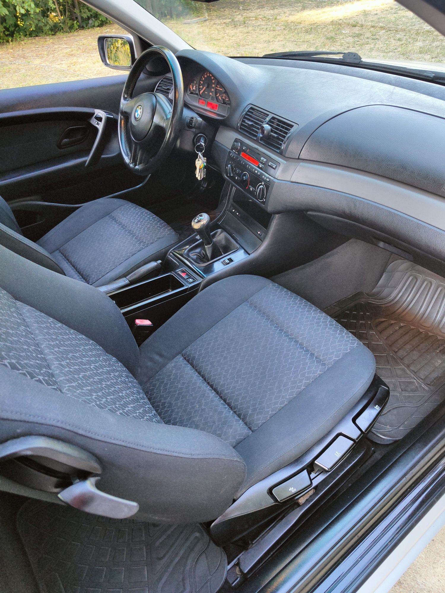 BMW E46 compact rok 2002 poj 2.0d bdb stan