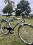 Rower trekkingowy 28 cali Shimano