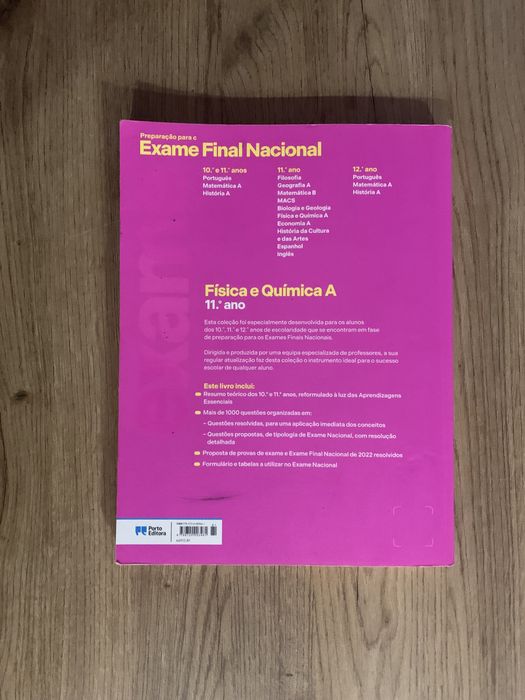livro de exame de Fisica e Quimica A 2023