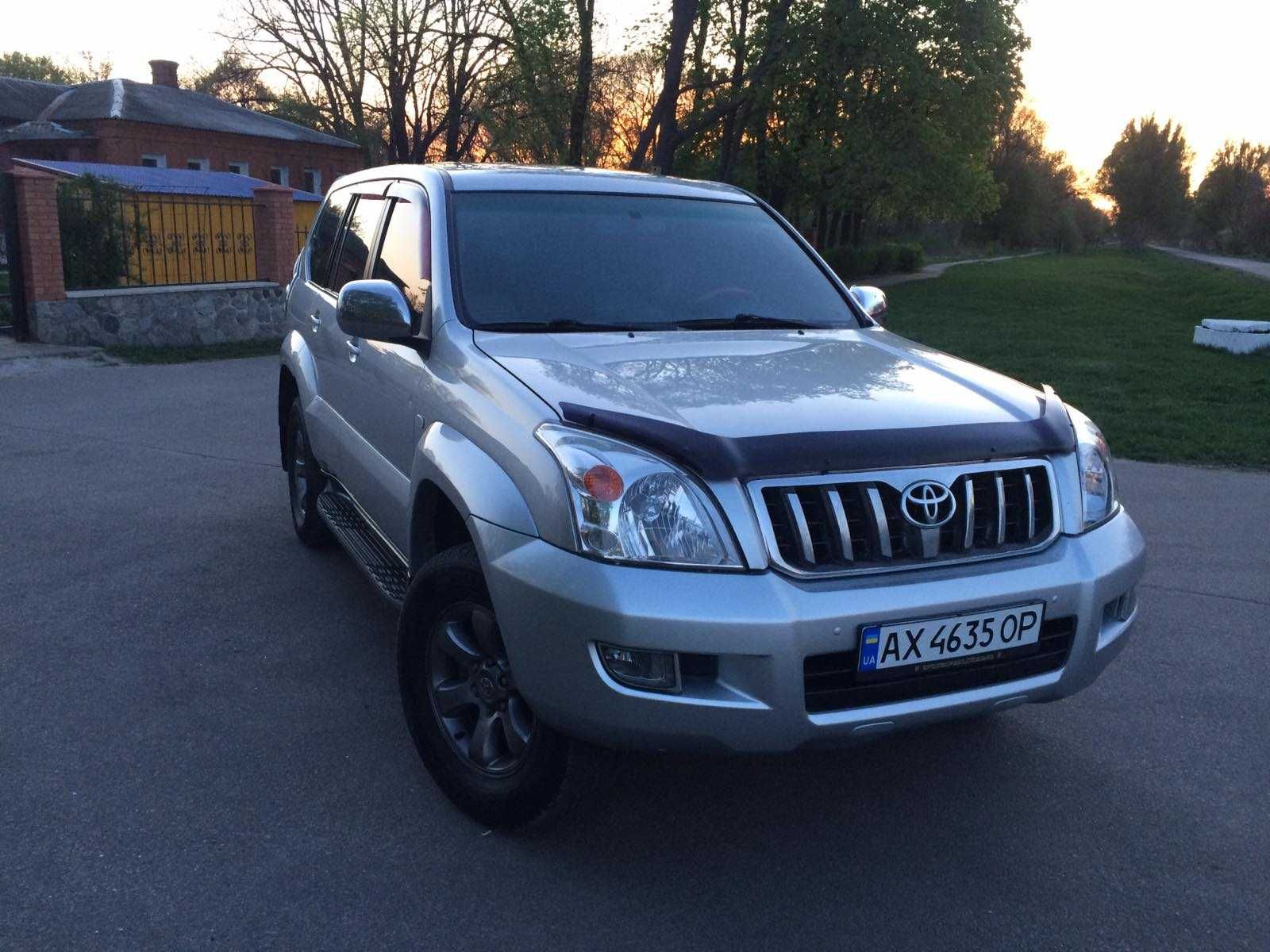 автомобиль Toyota Land Cruiser Prado 2007