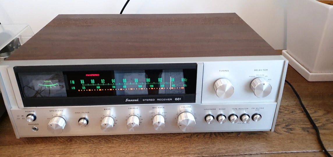 Sansui 661 amplituner