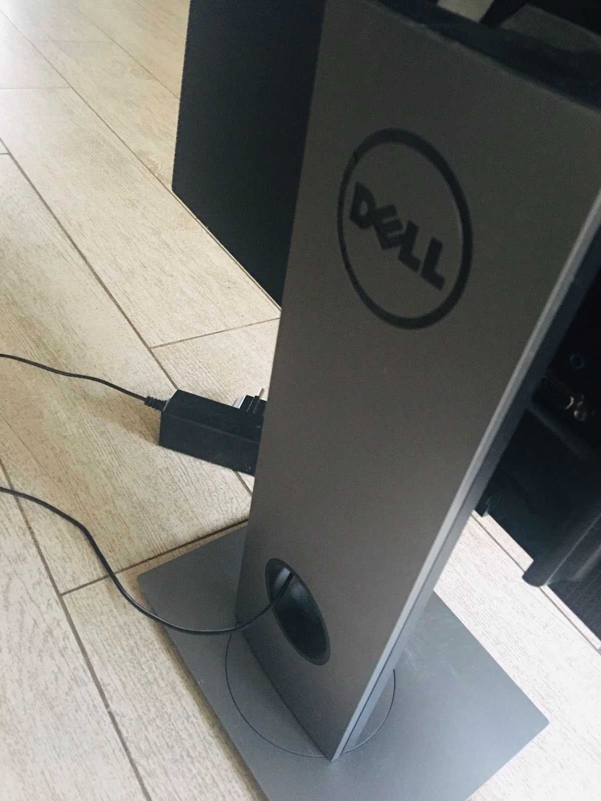 Монітор LG 27" Великий монітор для геймера чи дизайнера.
