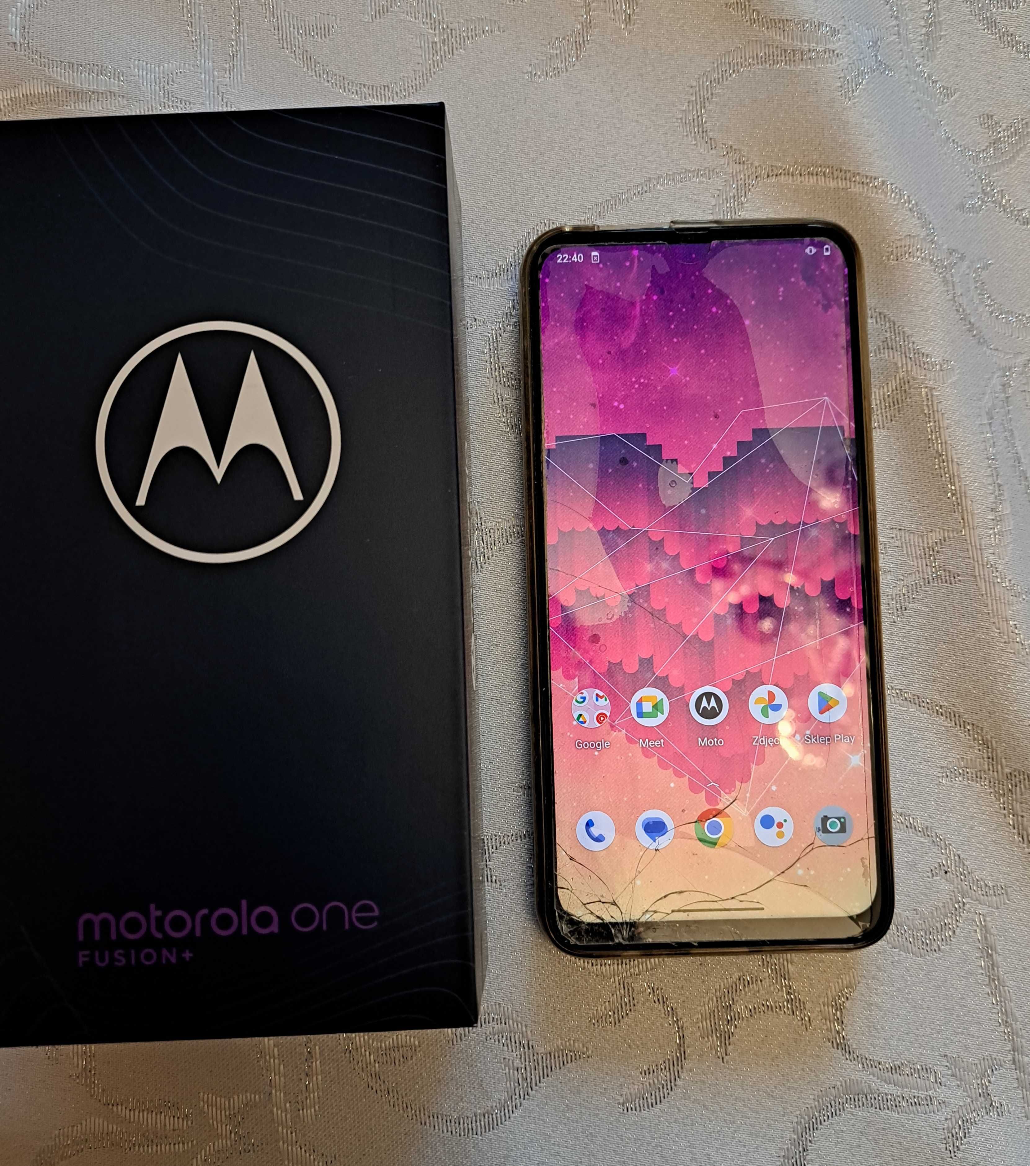 Sprzedam telefon MOTOROLA ONE FUSION +