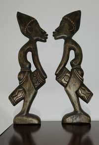 Oryginalna rzeźba z Afryki przedstawiająca bębniarzy