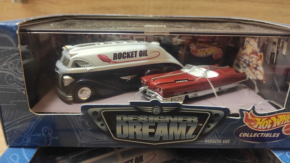 Hot Wheels 100% Corvette Designer Dreams