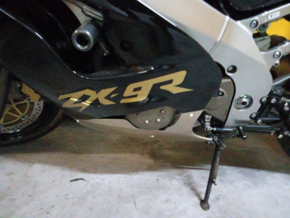 Vendo Kawasaki Ninja Zx9'r
