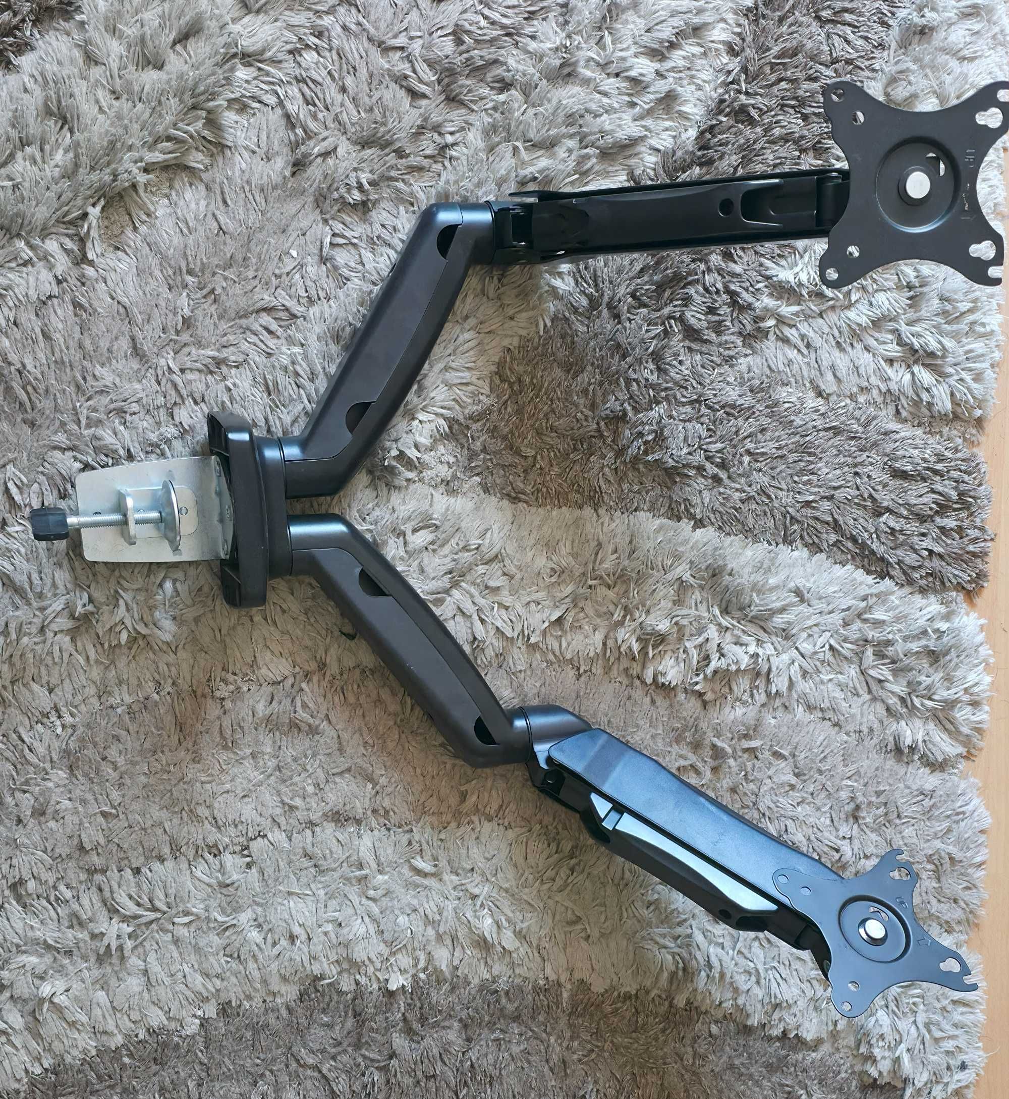 Ramię na dwa monitory 13"-27" 7kg Gembird
