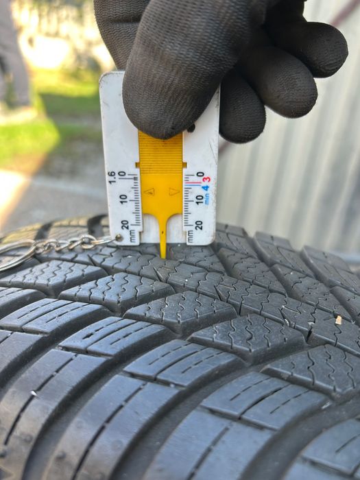 2szt Opony wielosezonowe Nexen 165/70r14