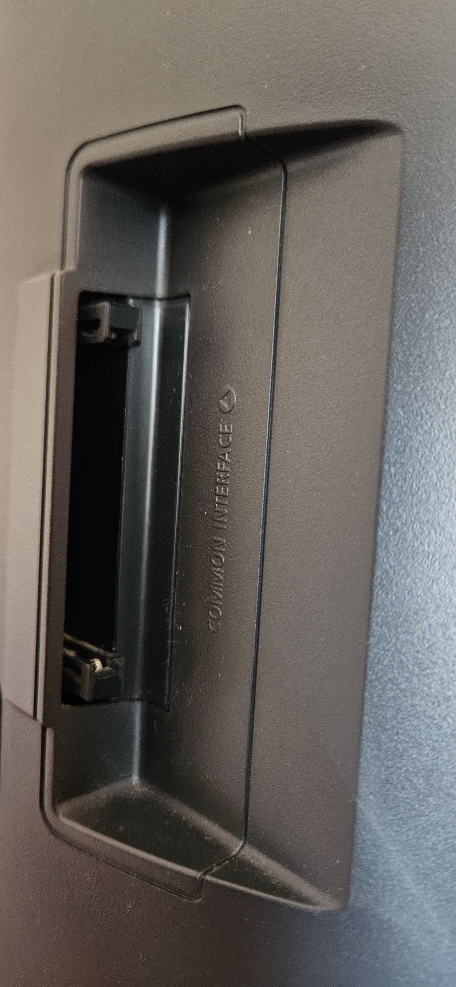 Telewizor LCD Samsung LE 22B450C8W