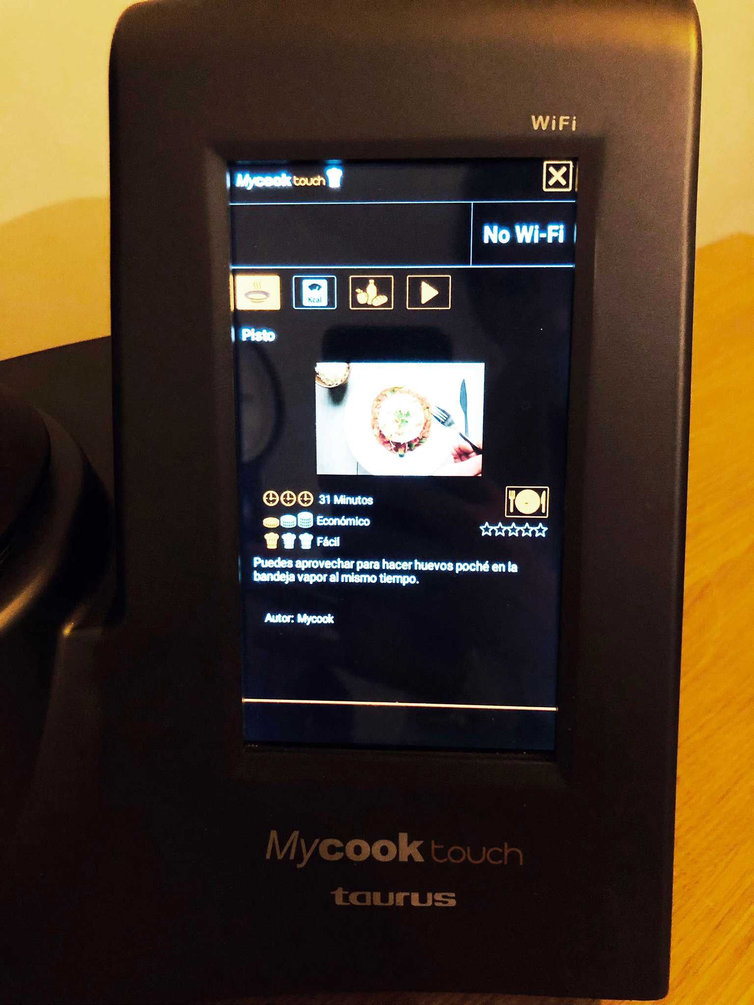 Inteligentny robot kuchenny Taurus MyCook Touch