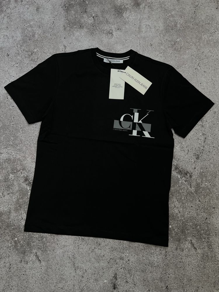 Чоловіча футболка Calvin Klein (S M L XL XXL)