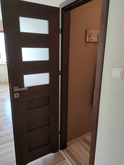 Drzwi wewnętrzne + ościeżnice regulowane