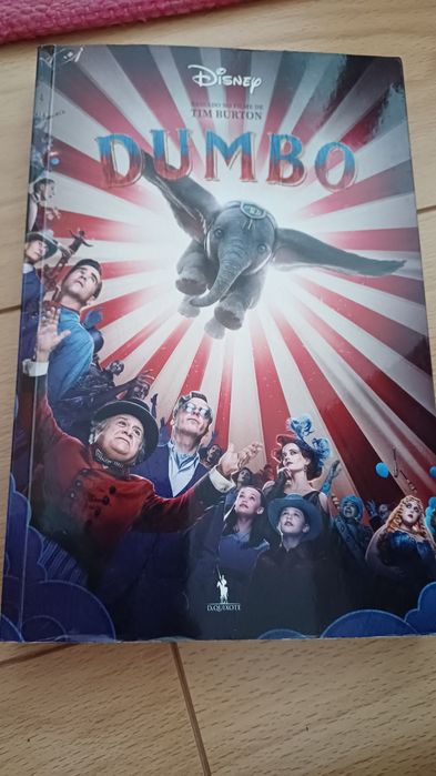Livro Dumbo Circo de Sonhos