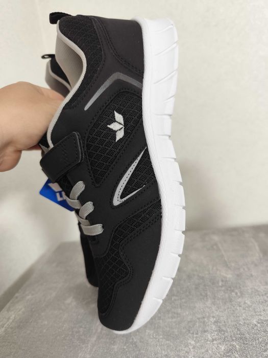 Кросівки літні Lico Skin