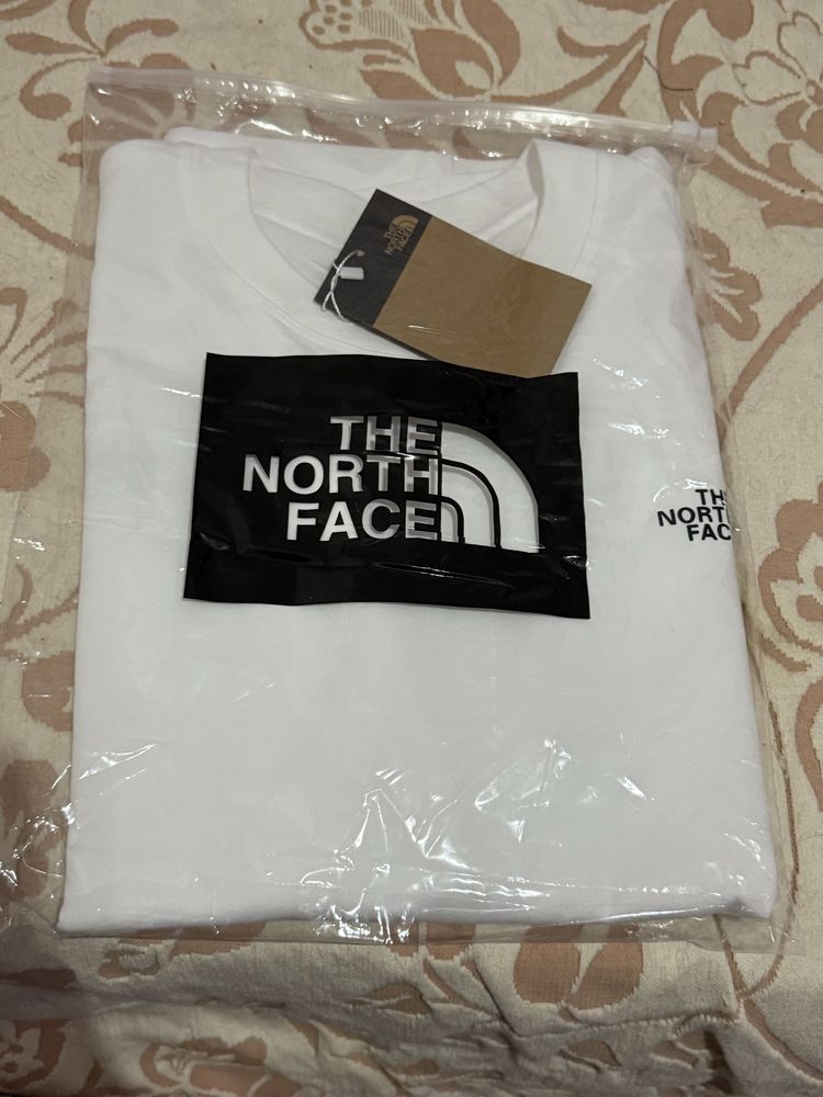 T-Shirt The North Face