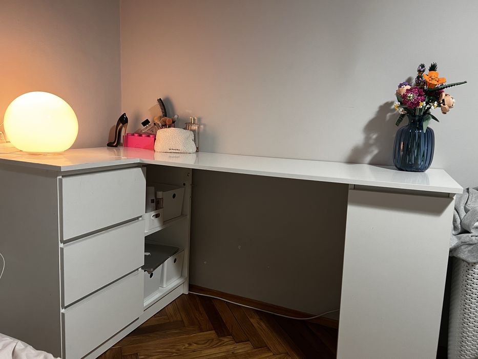 Biurko narożne białe