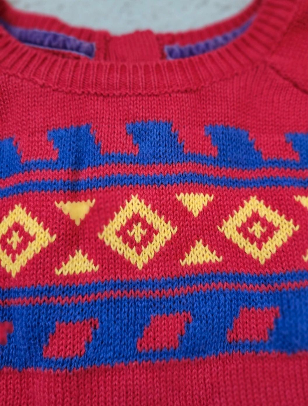 Sweter Sweterek rozmiar 116/128 5.10.15 uniseks