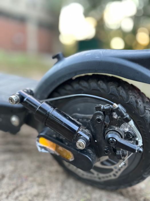 Електросамокат Forte E9G-PRO