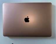 MacBook Air 13’3 256GB de memória, 8GB de RAM. com adaptador USB