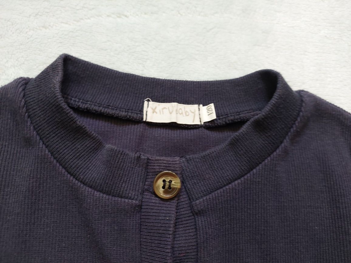 Elegancki sweter rozpinany r.104