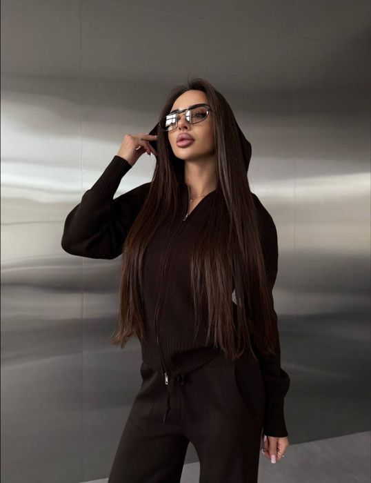 Костюм женский трикотажный цвет шоколад