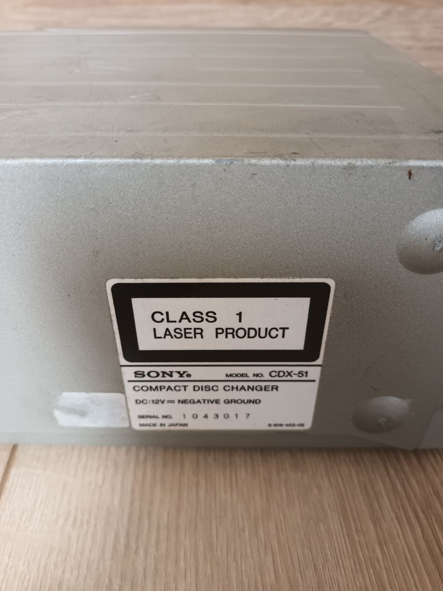 Zmieniarka płyt CD Sony CDX-51