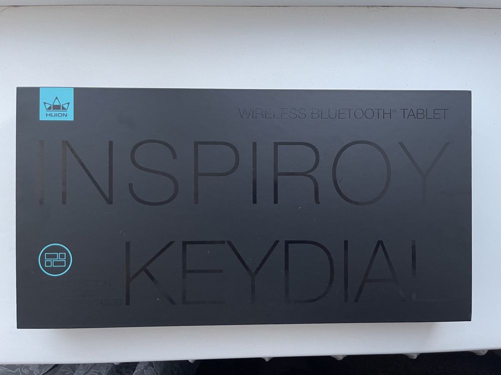 Графічний планшет Huion Inspiroy Keydial kd200