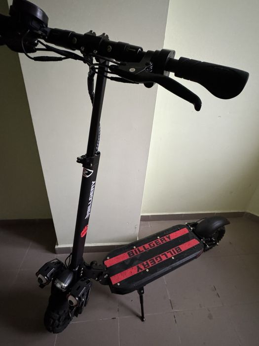 Електросамокат Billgery