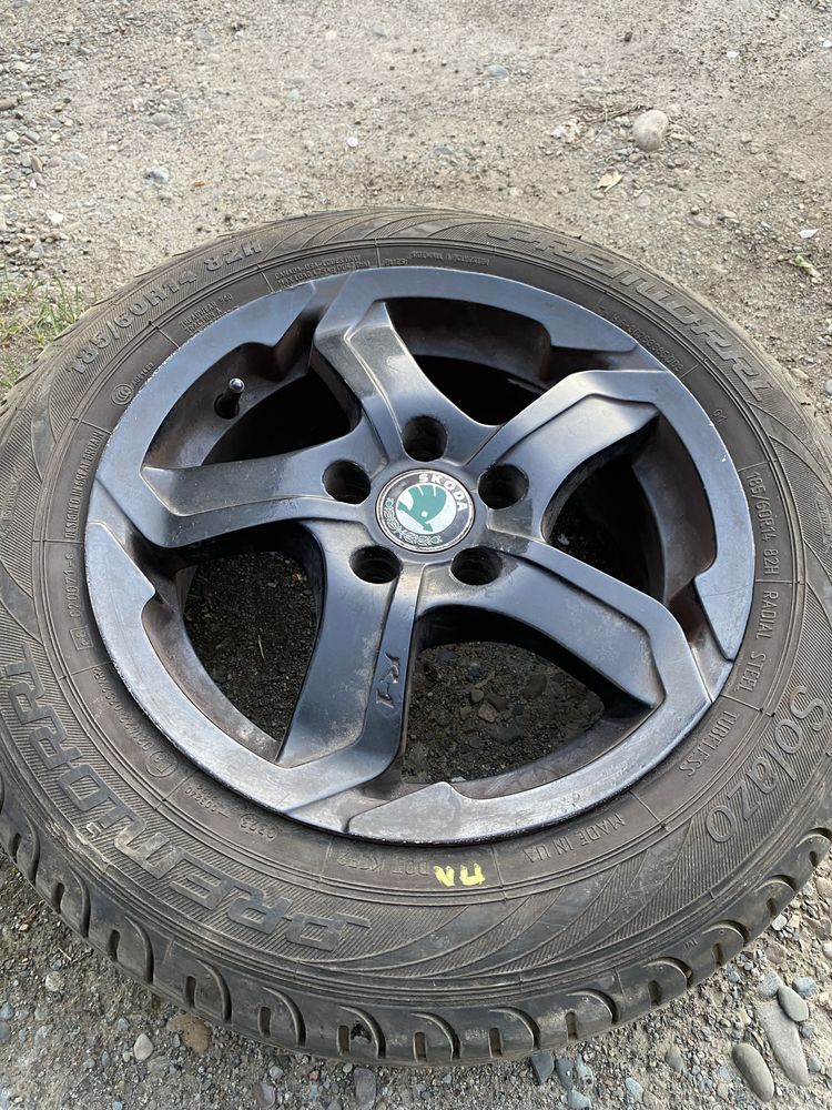 Продаю титанові диски Skoda з гумою 185/60 R14
