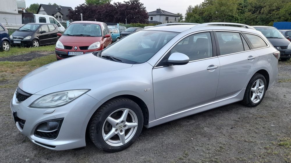 Mazda 6 mega wyposażona zarejestrowany 1 właściciel uszkodzony!czytaj